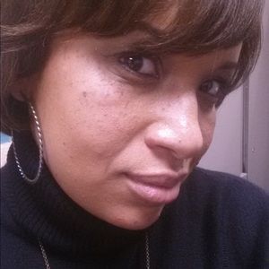 Meet your Posher, Pamela